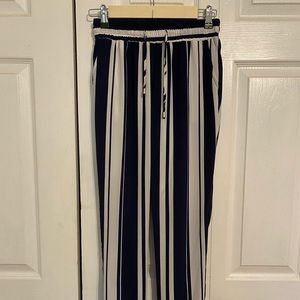Drawstring navy & white stripe pants